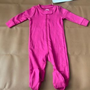 NWT Primary Footie (0-3 months)